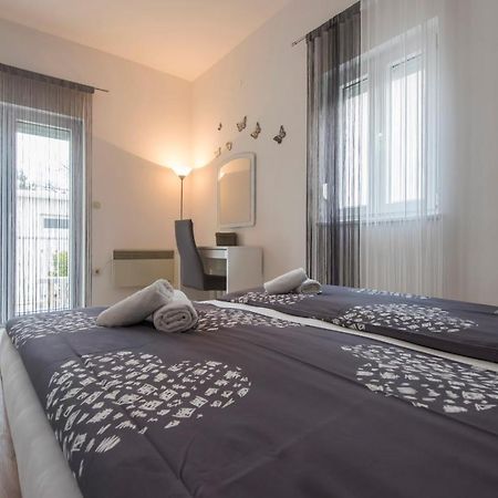 Apartman Miki Borik 자다르 외부 사진
