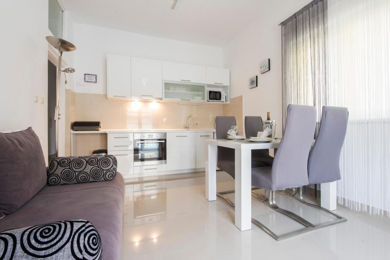 Apartman Miki Borik 자다르 외부 사진