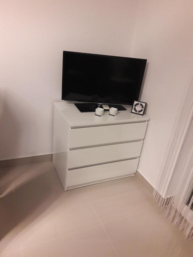 Apartman Miki Borik 자다르 외부 사진